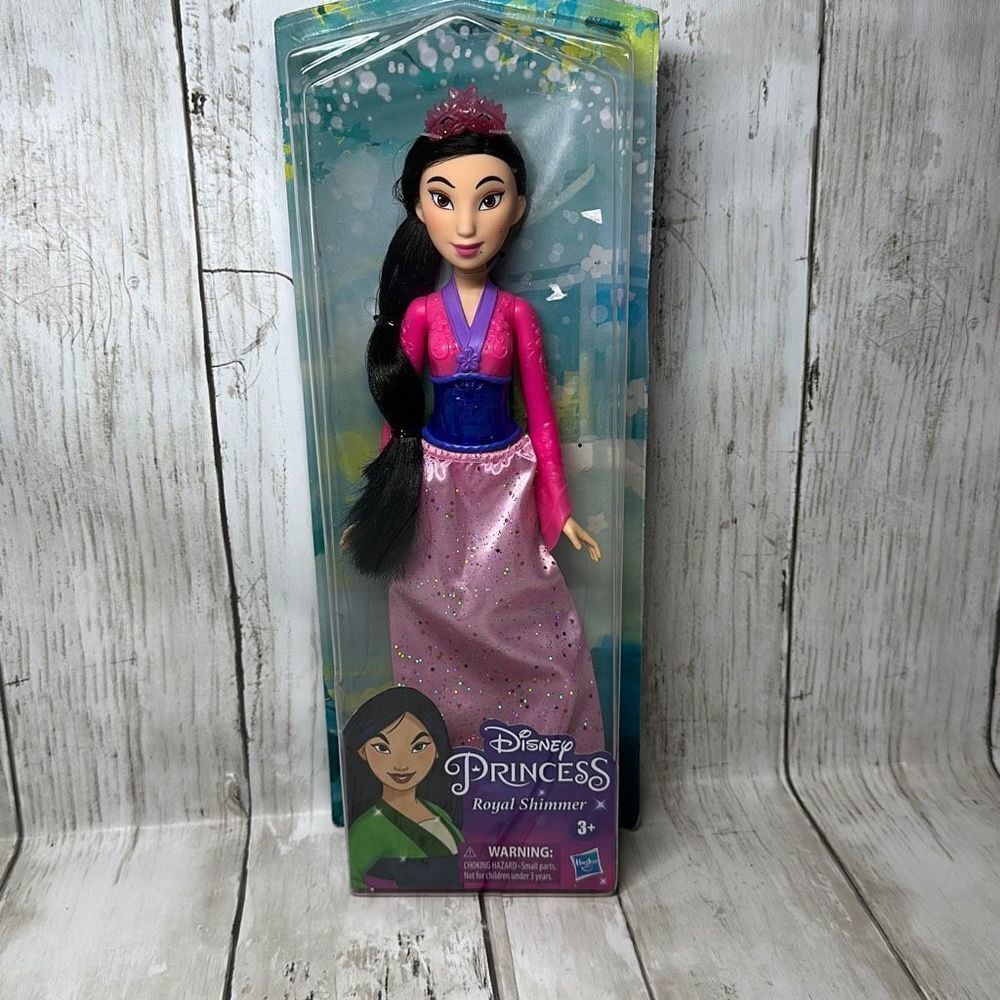 Disney Princess Royal Shimmer Mulan Doll‎